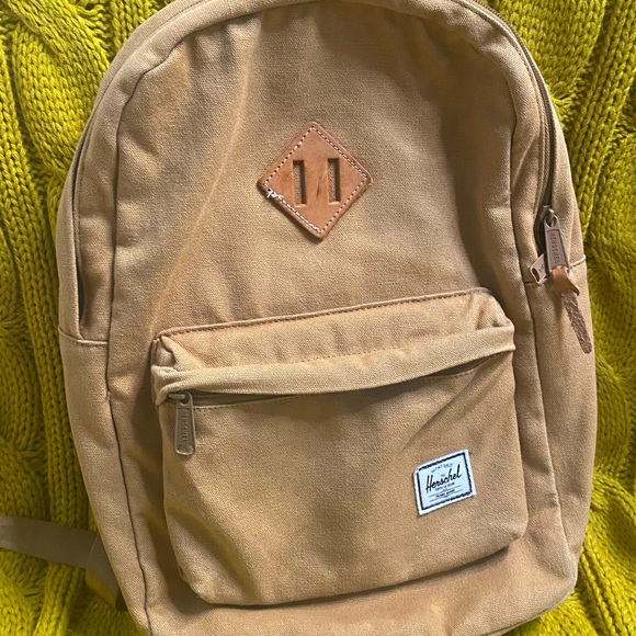himym mini backpack JanSport Flutter By Pink Half Pint the bag also comes Hello Kitty Backpack With Right Pack Collection Color:Green/Grey